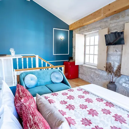 Authentic Daire Porto