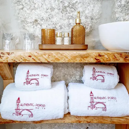 Authentic Apartment *