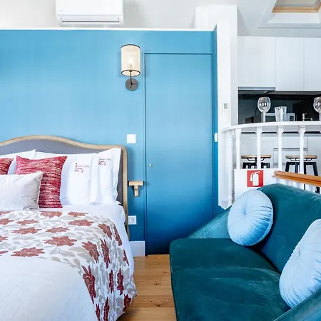 Authentic Apartment *