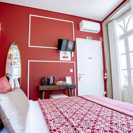 Authentic Apartment *